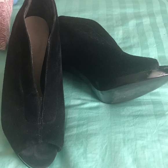 Nine West shoes - Picture 2 of 2